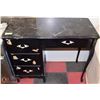 Image 1 : VINTAGE DESK