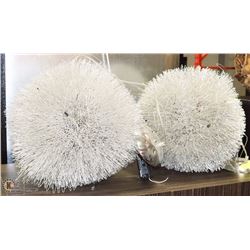 2 SHOWHOME FUNKY LIGHT FIXTURES