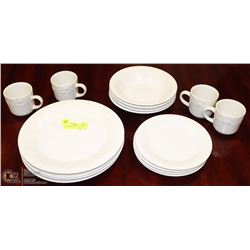 16 PC WHITE GIBSON DINNERWARE SET