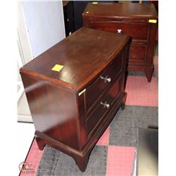 PAIR OF CHERRYWOOD SHOWHOME 2 DRAWER NIGHT STANDS