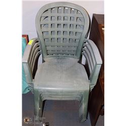 LOT OF 4 GREEN OUTDOOR CHAIRS WITH ARMS.