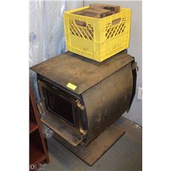 WOOD BURNING STOVE WITH BRICKS.