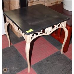 SHOWHOME BLACK TOP METAL BASE END TABLE.