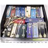 Image 1 : LARGE LOT OF COLLECTOR SPOONS.  COLLECTIBLES