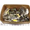 Image 1 : BOX FILLED WITH REPLAEMENT LOCKS & KEYS