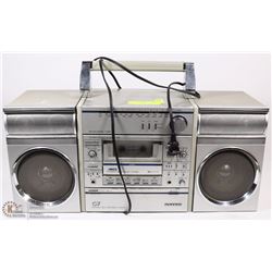 SANYO C7S VINTAGE GHETTO BLASTER BOOMBOX