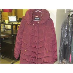 New Steve Madden womens