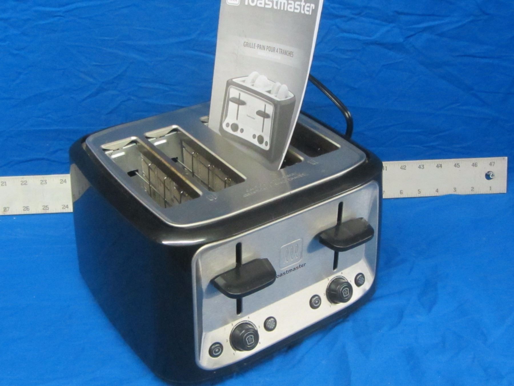 Used toaster/ only used once or