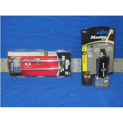 New Master padlocks one 2 1/2"
