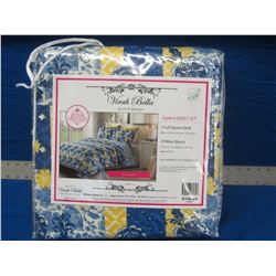 New Queen quilt set 3 piece