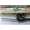 Image 1 : BLACK AND DECKER ELECTRIC HEDGE TRIMMER IN BOX