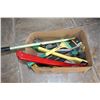 Image 1 : BOX OF SCRAPERS