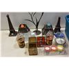Image 3 : TOTE OF TEALIGHT AND CANDLE HOLDERS
