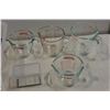 Image 2 : TOTE OF PYREX AND SMALL BOWLS