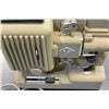 Image 3 : 8MM CAMERA WITH PROJECTOR