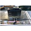 Image 3 : VINTAGE SHORT WAVE RADIO AND ANTENNA