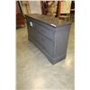 Image 2 : NEW HOME ELEGANCE GREY MODERN 6 DRAWER DRESSER, MINOR SHIPPING DAMAGE TO TOP RIGHT DRAWER, RETAIL $7