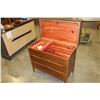 Image 2 : HEIRLOOM CEDAR CHEST