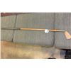 Image 1 : ANTIQUE HICKORY SHAFT WEDGE