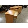Image 3 : MAPLE SIX DRAWER DRESSER AND NIGHTSTAND