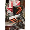 Image 1 : CHERRY FLAVOR EVAPORIZERS WITH STARTER KIT AND CHARGERS
