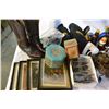 Image 3 : TOTE OF COLLECTIBLES AND SUN GLASSES