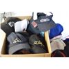 Image 2 : BOX OF HATS