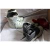 Image 2 : SALAMON AUTOFIT SIZE 8 1/2 SHOES AND BOX OF MITTENS AND SKII BOOTS