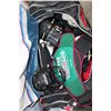 Image 2 : LARGE HOCKEY BAG, WITH HOCKEY GEAR AND STICKS