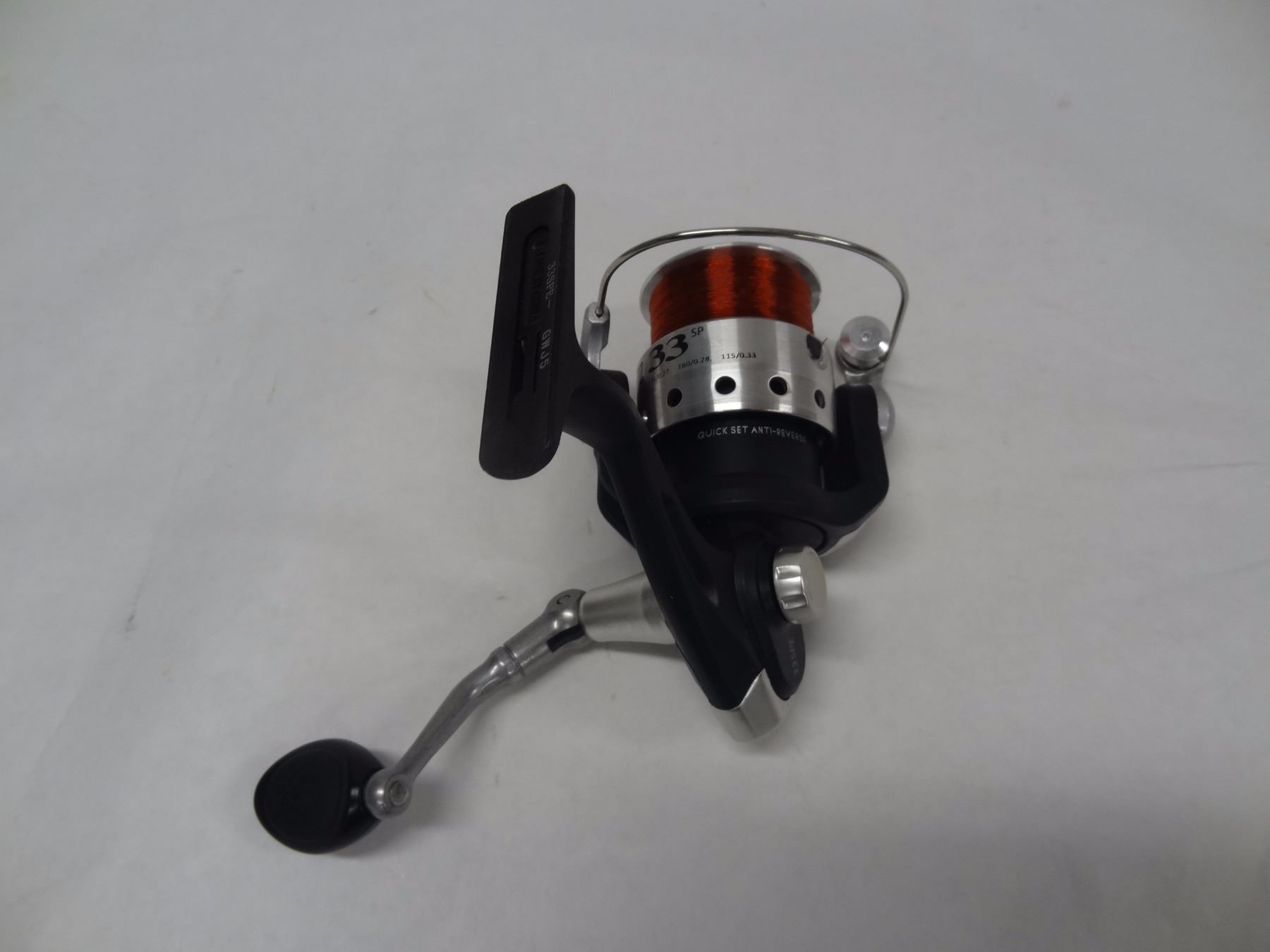 thumbnail image 2 of Zebco 33SP Spinning Reel, Freshwater & Saltwater, Left/Right Hand Retrieve, Pre-spooled With 8lb Line 2 of 4