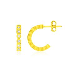 14K Yellow Gold Half Hoop Circle Link Earrings with Diamonds