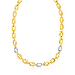 14K Yellow Gold and Diamond Oval Link Necklace (1/3 ct. tw.)