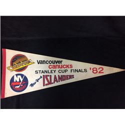 1982 STANLEY CUP FINALS BANNER (CANUCKS VS. ISLANDERS)