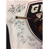 Image 2 : VANCOUVER GIANTS TEAM AUTOGRAPHED HOCKEY JERSEY (LUCIC, FRANSON, EVANDER KANE & MORE...)