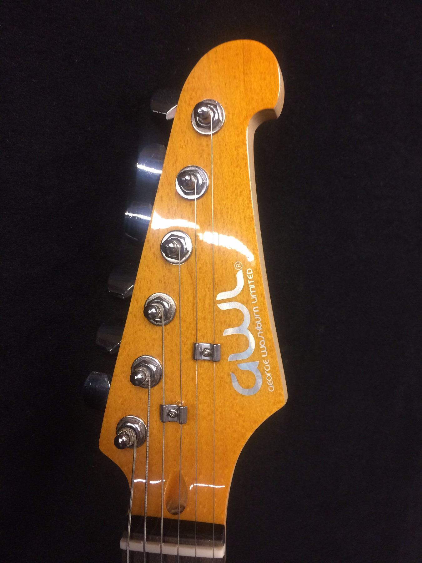 GWL WASHBURN LTD ELECTRIC GUITAR W/ CASE