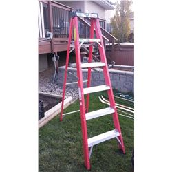 6’ Medium Duty Step Ladder