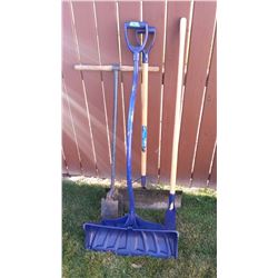 Lot Of Garden Tools (4)