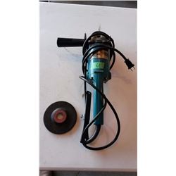 Makita 125MM Angle Grinder