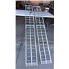 Image 3 : 750 Pd Metal Loading Ramps