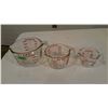 Image 2 : Pyrex Measuring Cups, Set Of 3