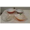Image 1 : Pyrex Mixing Bowls (3) W/ 1 Clear Bowl