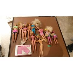 Lot Of Ken And Barbie Dolls
