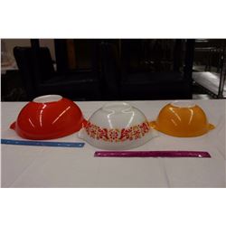 Pyrex Casserole Bowls (3)
