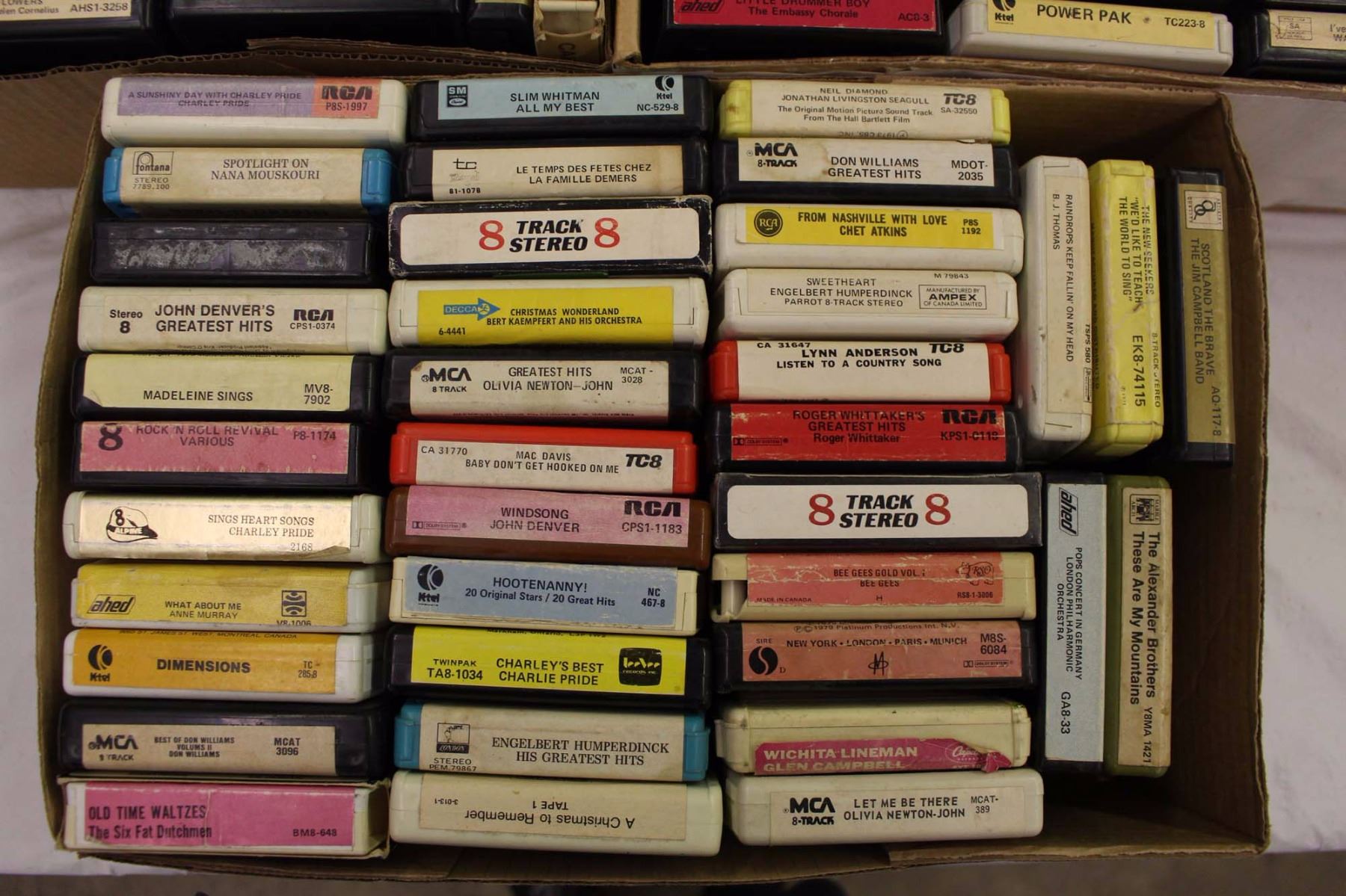 Lot of 8 Tracks