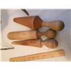 Image 3 : Cone-Shaped Colander& Pestles (3)
