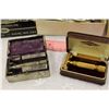 Image 2 : Large Lot of Vintage Razors & Clippers