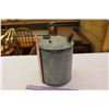 Image 1 : Vintage Gasoline Can