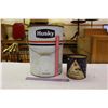Image 1 : Husky Pail & A North Star Oil Tin (5 lbs)