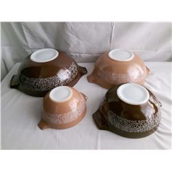 Set Of 4 Pyrex Mixing Bowls