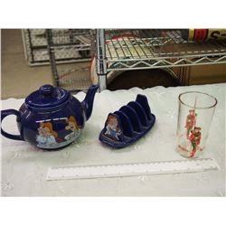 Lot Of Advertising Related (Tetly Teapot And Teabag Holder, Robinhood Glass)